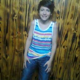 @sabriinavlt te ama con todo su cora y dice que sos un hermanito geniaaaal ah:$ te amo enano :3