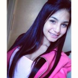 - Apaixonada pelo #PALMEIRAS ♥ ,NAMORO e isso ae ;p
 ASK :http://t.co/4wzrjTwAmC