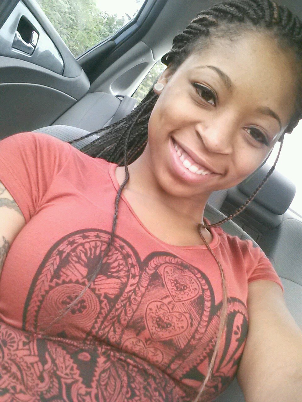 Love makes your soul crawl out from its hiding place. @_RollThatweed✌
