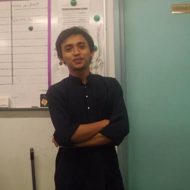 Dengan nama Allah yg maha pemurah lg maha mengasihani;
