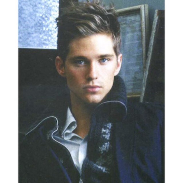 [Male version of Snow White] {RP, 18+} ||#SnowQueen or #AnyShip|| #Single