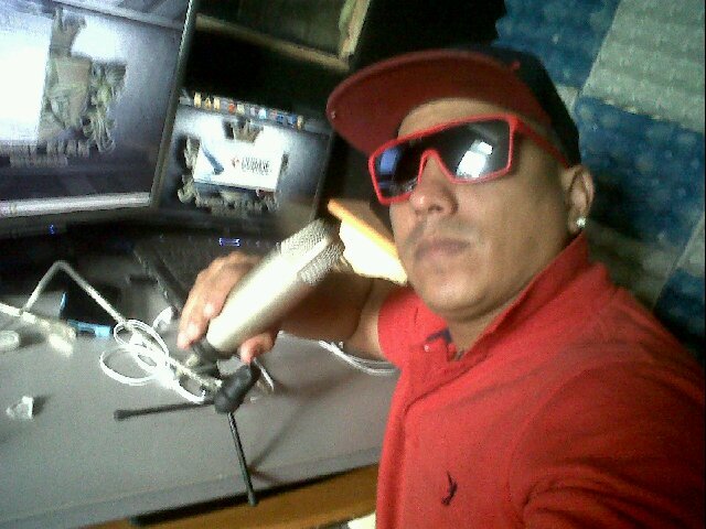 Francisco Fuentes Manager de CD FUENTES RECORDS Productor&Artista EL REY DEL RAP Franking Fuentes contratacion +59892226648 +59892249757+59898717294+59894869944