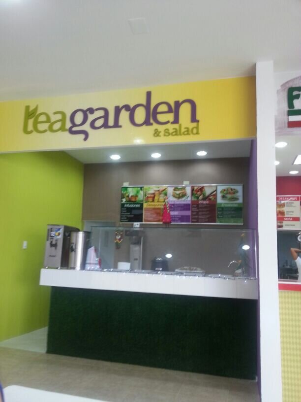 Salad Bar, Wraps, Desayunos, Sopas, Prueba nuestro menu saludable! Estamos ubicados en el Aeropuerto Nacional La Chinita, Maracaibo.
