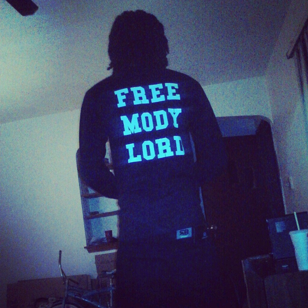 FREE ALL GUYS MY GUYS FOLLOW ME.I MIGHT FOLLOW BACK .#FREE MY SQUADDDD