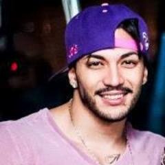 VOCALISTA DA BANDA MAORI  http://t.co/7eBAuJvabh follow me . facebook: Vini Kurashiki e Vini Kurashiki II