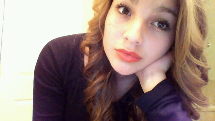New Twitter, fresh start. Follaah this girl