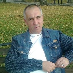 Mikhail Petrovsky: Что наша жизнь - игра и пафос, без предрассудков, но порой, на небосклоне дней вчерашних, уже не кажется игрой ...