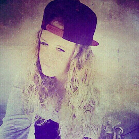 ♡ volg andere acc ; @kusjesbritneyx '