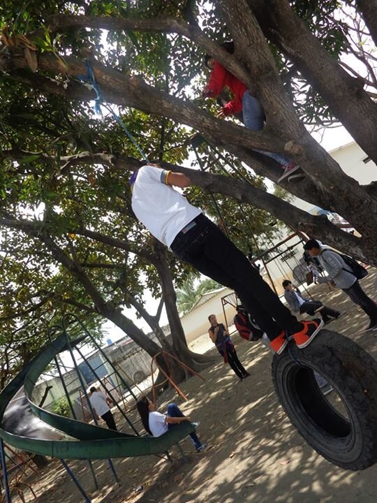 tengo hambre :3