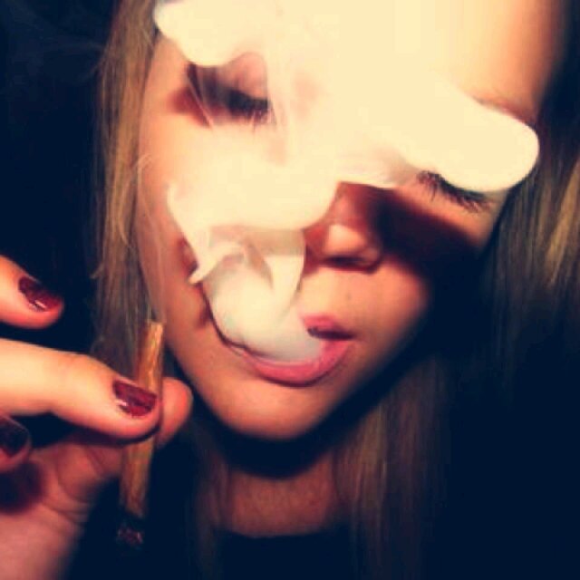 #TEAM_WEEDFOREVER       #WEED                    #InstantFollowBack 100%                     #Sigueme y te Sigo Instantaniamente 100%