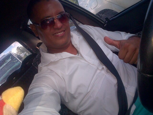 LOCUTOR, DJ CROSS OVER, AMANTE  DEL  BUEN VALLENATO, SALSA Y HASTA  MAS