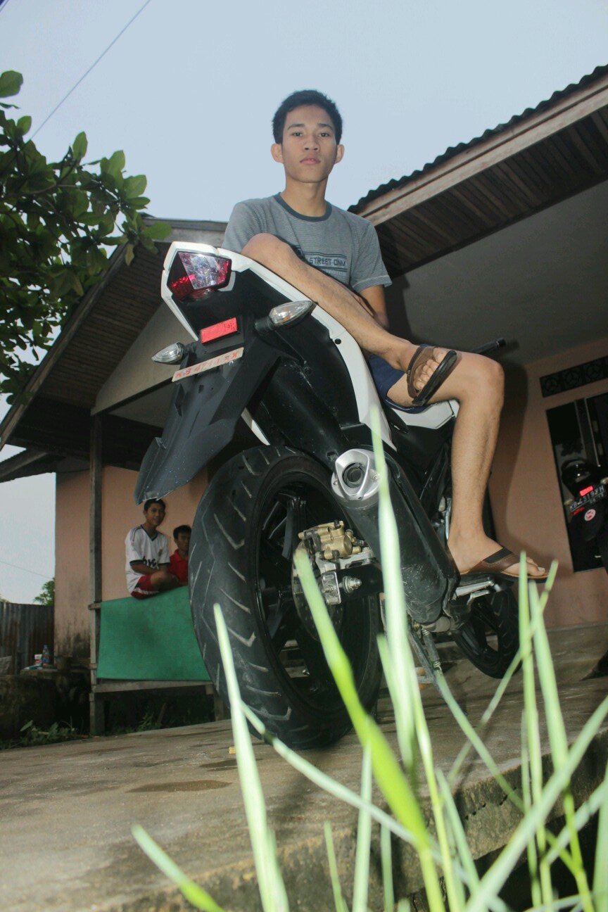 riankurniasandi's profile picture. 