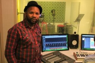Mandisi Sindo is a South African community theatre maker, actor, writer, emerging director, voice over artist and dance theatre performer signed under ERM Stars