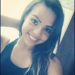 Dê valor as coisas enquanto as possuir, pois sentir saudades não é o bastante para te-las de volta!