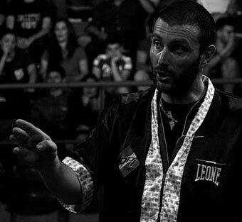 Maestro di Pugilato, Dottore in Scienze delle Attività Motorie e Sportive, Titolare della Top Autoricambi.