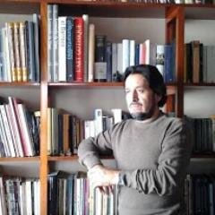 Consultor en Cooperación Internacional y Desarrollo Sostenible. Premio internacional de poesía Federico Muelas, Ayuntamiento de Cuenca-España