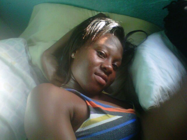 rhea_882's profile picture. 