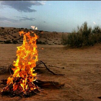 وما الجنه إلا تحت أقدام آلامهات ♥~