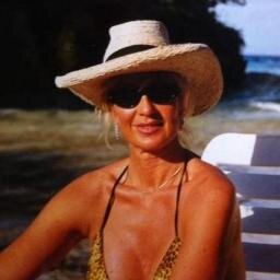 VivoliDonatella's profile picture. Tollerante fino all'eccesso , tranne che con gli intolleranti .