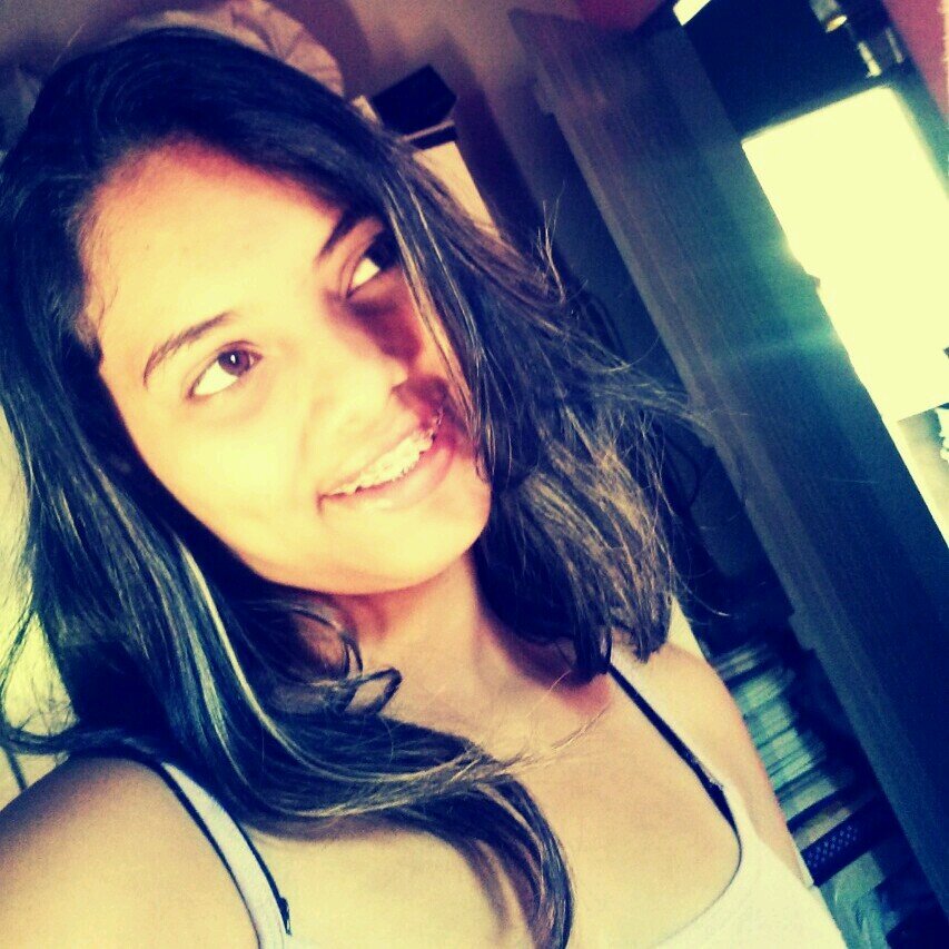 A VIDA NÃO TER QUE SER PERFEITA. SÓ TEM QUE SER VIVIDA!