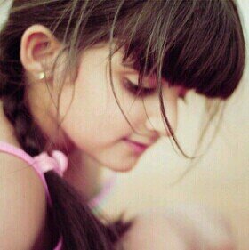 ‏‏‏‏‏‏‏‏‏‏♡أبوي يَ عسى آلجنه دارك ،♡                                                 ♡ويَ يمــہ أنتيَ علىّ كف اِلبشر جنــہ♡
