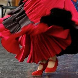 Supporting the art of flamenco on Vancouver Island.