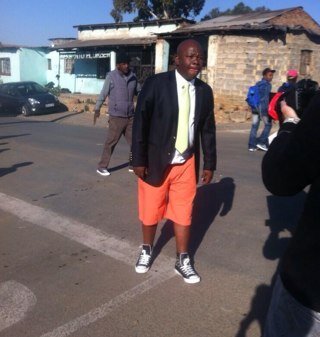 If u follow me u need counseling ....! kwaaaaaaa