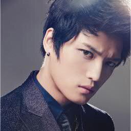 hi im faiq from iraq fan boy for jaejoong hyung ..im 12 years old..please follow me if u r fan for jae joong hyung