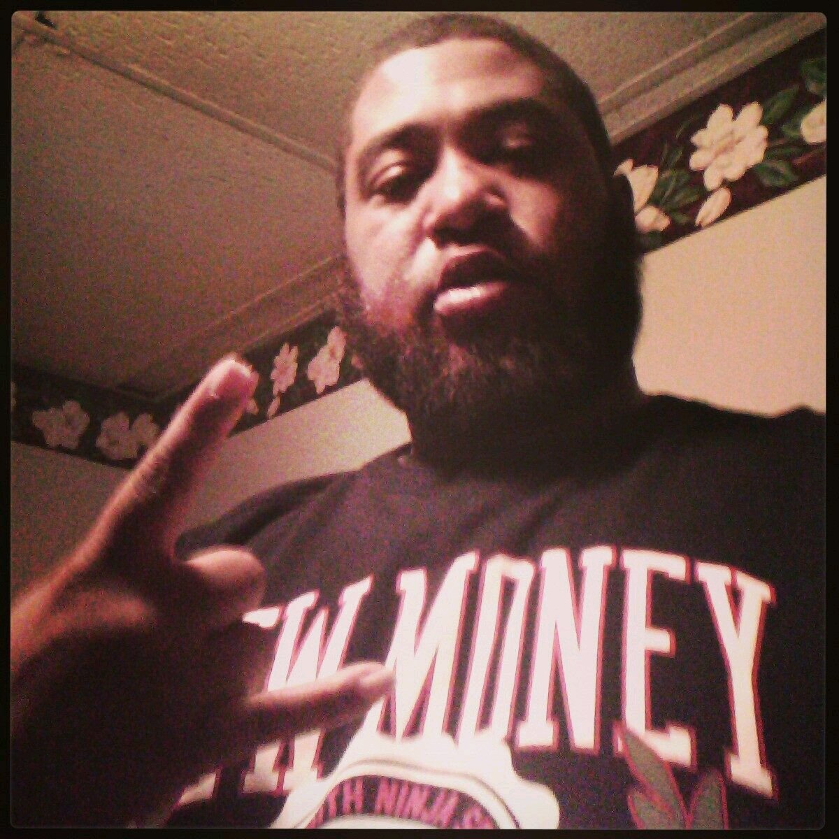 FRONTLINE BATTLE LEAGUE  #flightskool, sometimes a comedian. WORK LIKE A SLAVE EAT LIKE A KING