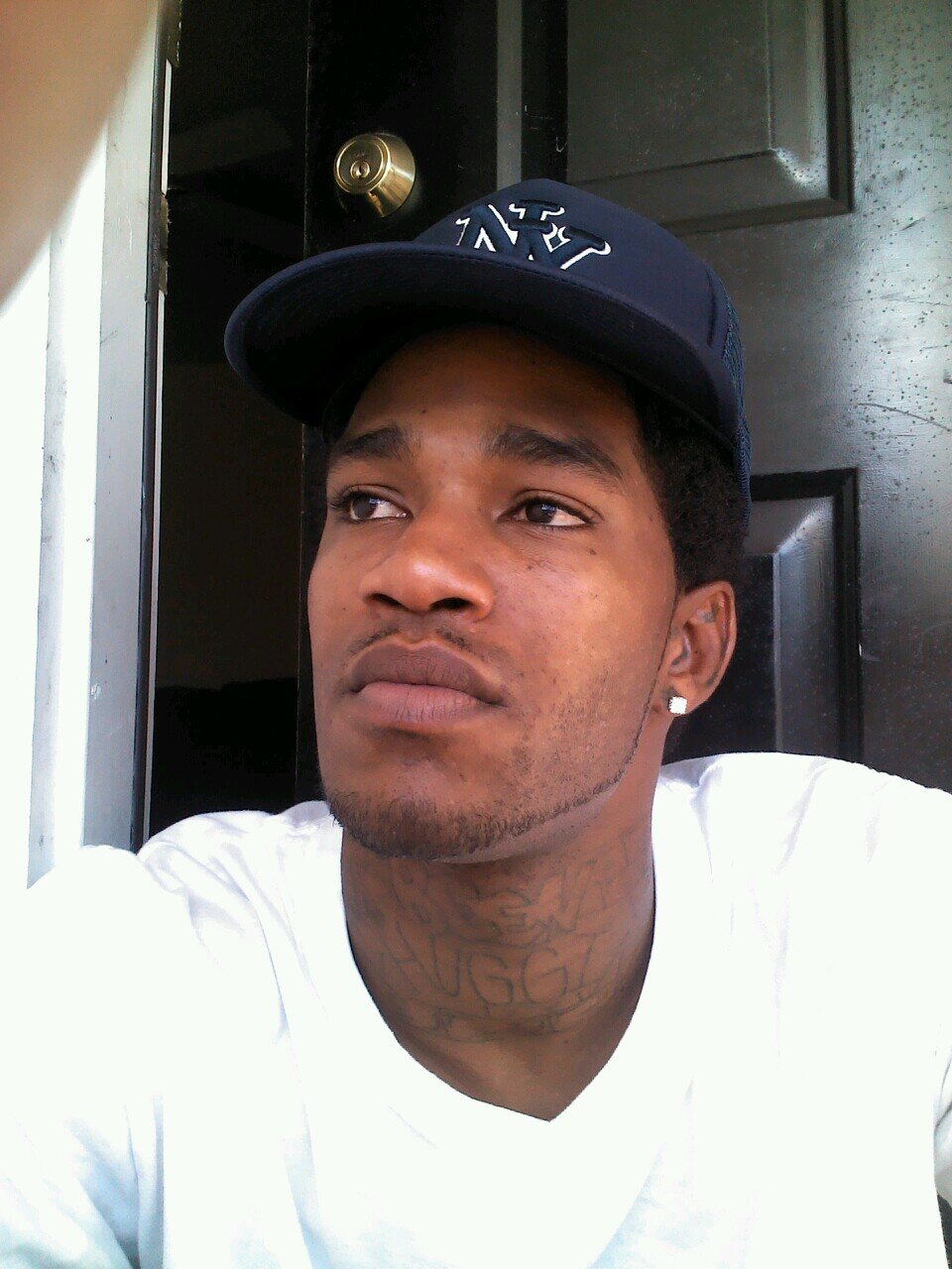 breadsdh734's profile picture. My names Antonio aka (Bread) im 28 years old. Tryna make it in this rap game...Hippie World Ent.