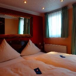 Hotelportal für deutsche Hotels. Von Kollegen für Kollegen.
http://t.co/7NdESiu2gD ist Bestandteil der http://t.co/GFFZ8Ftv8P