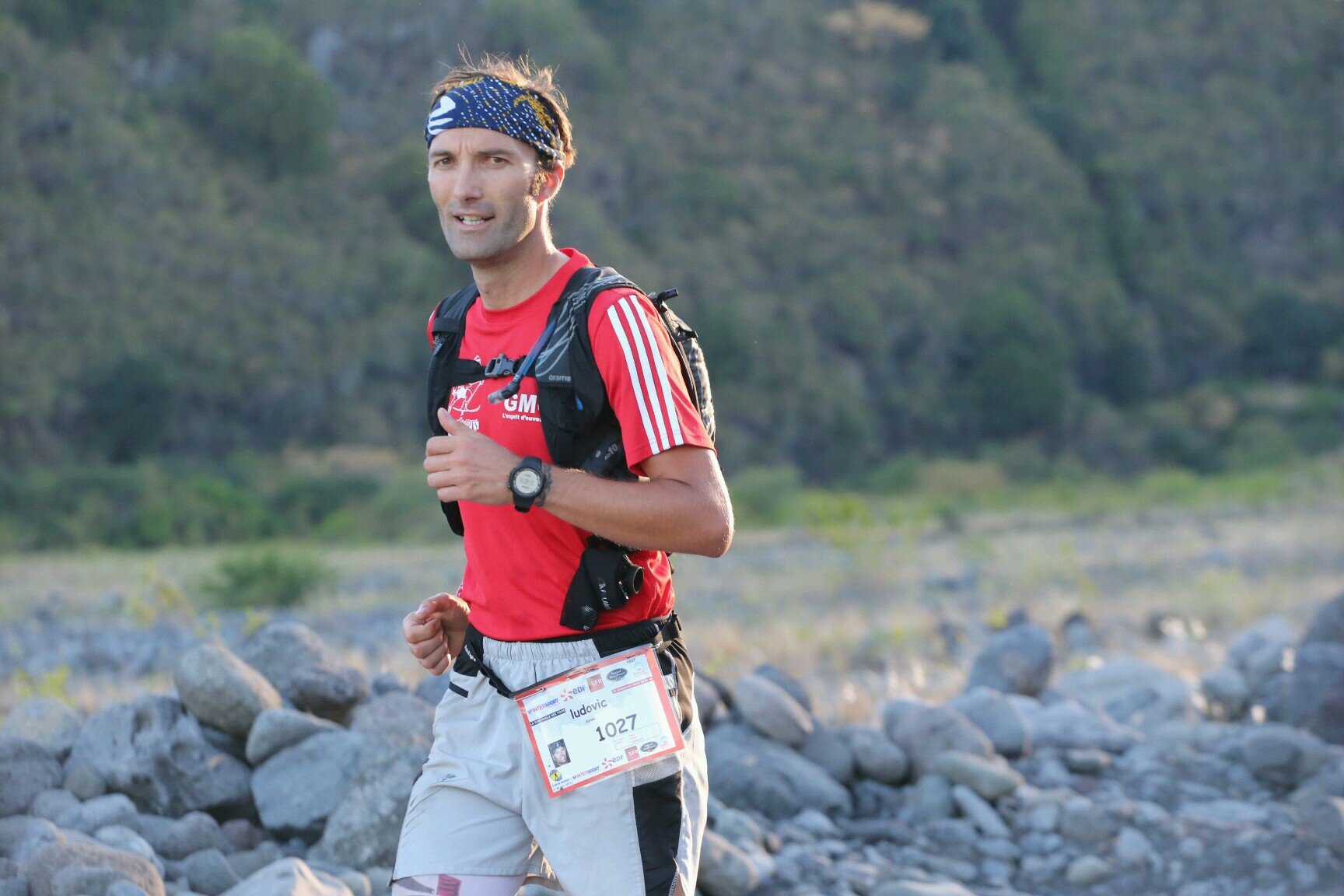 Coureur d'ultra UTMB diagonale des fous entre autre, trek, montagne,ultra trail,AS St Etienne,triathlon, objectif embrunman... la reunion 974