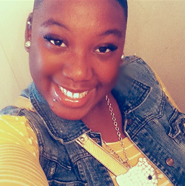 I'm Tiffani. I'm nice and I do t care about anyone's feelings. I graduate this year and I can't wait. AND IF IT DON'T MAKE MONEY IT DON'T MAKE SENCE TO ME.