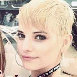 Daughter of @FloFitzherbert & @ClownPrinceX. Sister of @JamesNSamantha. Demon. I was the black sheep, I changed.