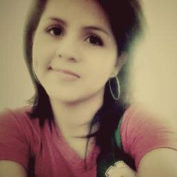 Minha beest *-* tu é minha bf  ! foi de uma forma muito estranha qe surgiu nossa amizade kk e hj qro ela pra sempre. te amo minha nega S2