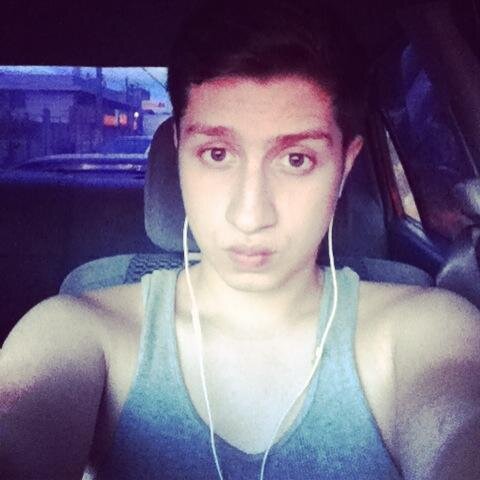 amante a las conversaciones en DM siganme y los sigoo