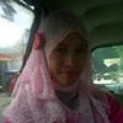 Harus jadi wanita yg sholeha,sukses d karir,bisnis,keluarga(klo uda nikah)amin (˘ʃƪ˘) .sayang mamapapadede n kmuu..