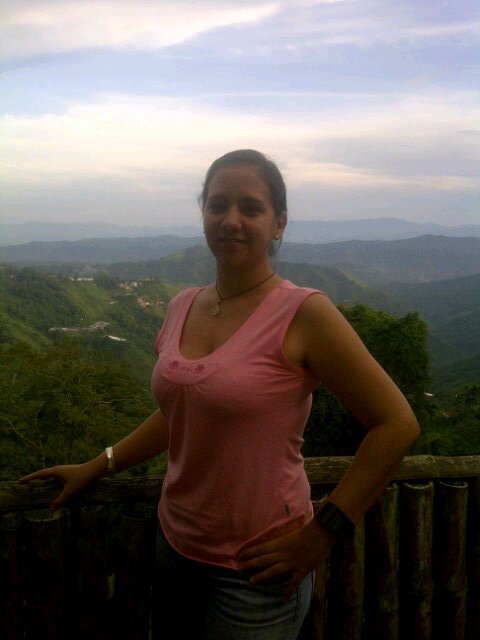 isauramolina's profile picture. 