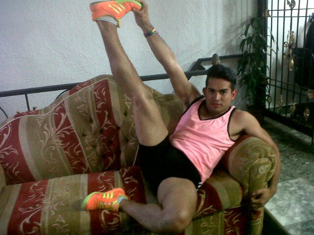 HenderBand's profile picture. Agradecido con dios y la virgen amo a mi familia x todas las cosas♥