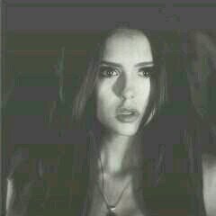 +500~17. Una simple humana. No voy a cambiar porque tu quieras. Incluso peor que cuanto era vampiro. Lo unico que busco; volver a ser la misma