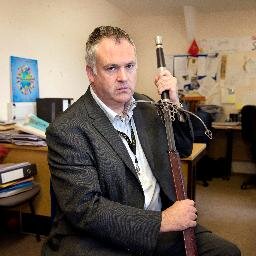 PolHodge's profile picture. Pol Hodge ov vy.
revya gyggow, IPL, 6 kenedhel, gwin rudh, koffi, kig, Kernewek