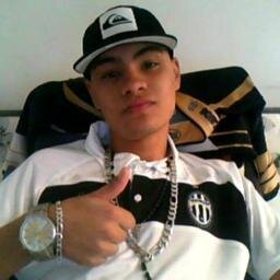 OUSADIA PRA VENCER, ALEGRIA PRA VIVER !


http://t.co/LNzISVhNwF
