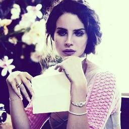 wcndering's profile picture. fuck off.