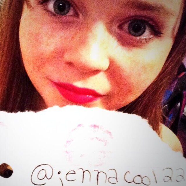 jennacool321's profile picture. 