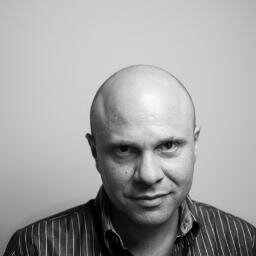 Periodista. El Observador. Autor de los libros Petróleo y Desmadre y La Economía del Caos. Freelance.