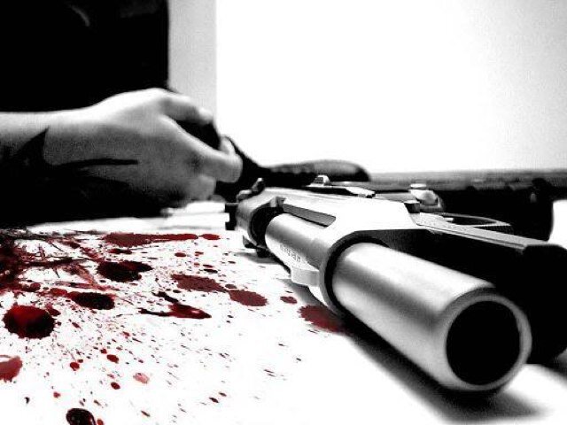 CanvasIsMyWrist's profile picture. Life's pointless.