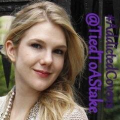She's just a girl and she's on fire... OOC for @CajunReviver. #SwampThing  RP/MC/17+