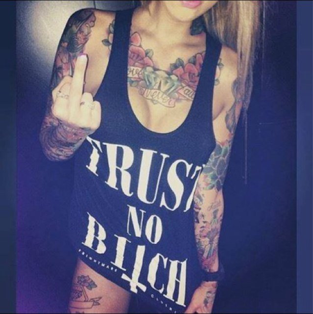 ☞ we live in a world full of fake ass mofos ☜