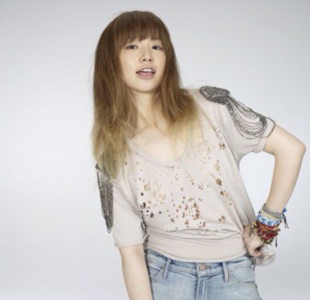 倉木麻衣、ＹＵＫＩが好きな大学生。ユキンコの人は仲良くして下さいー、主にLIVE情報、ＴＶ出演、雑誌掲載についてのツイート。プロフィールでは表現出来ないYUKI好きです。