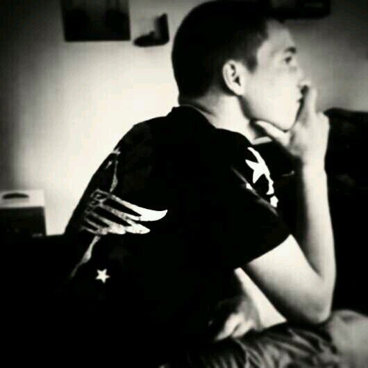 you dont know me? that could easily change hit.me.up 812.278.1396